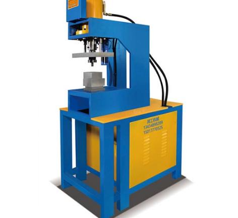 自动冲孔机偏心